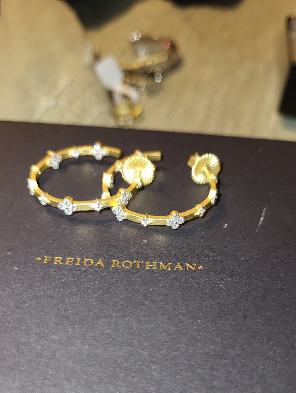 Freida Rothman Clover Hoops